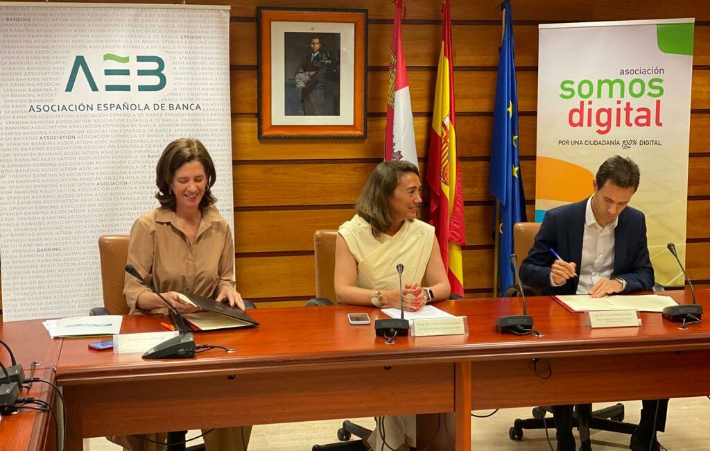 Somos Digital y la Fundación AEB acercan la banca digital a todos los ciudadanos